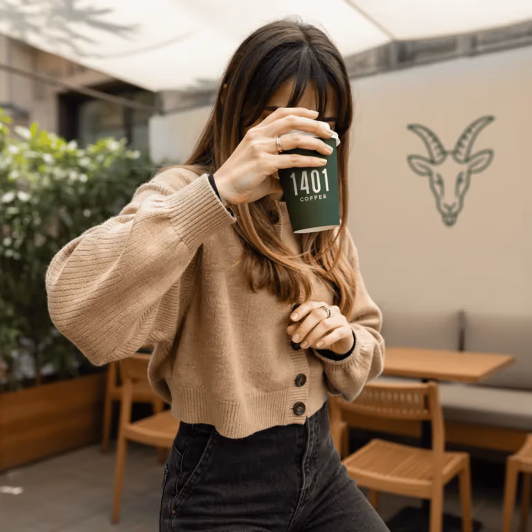 holala-image-generation-ai-tool-1401coffee4